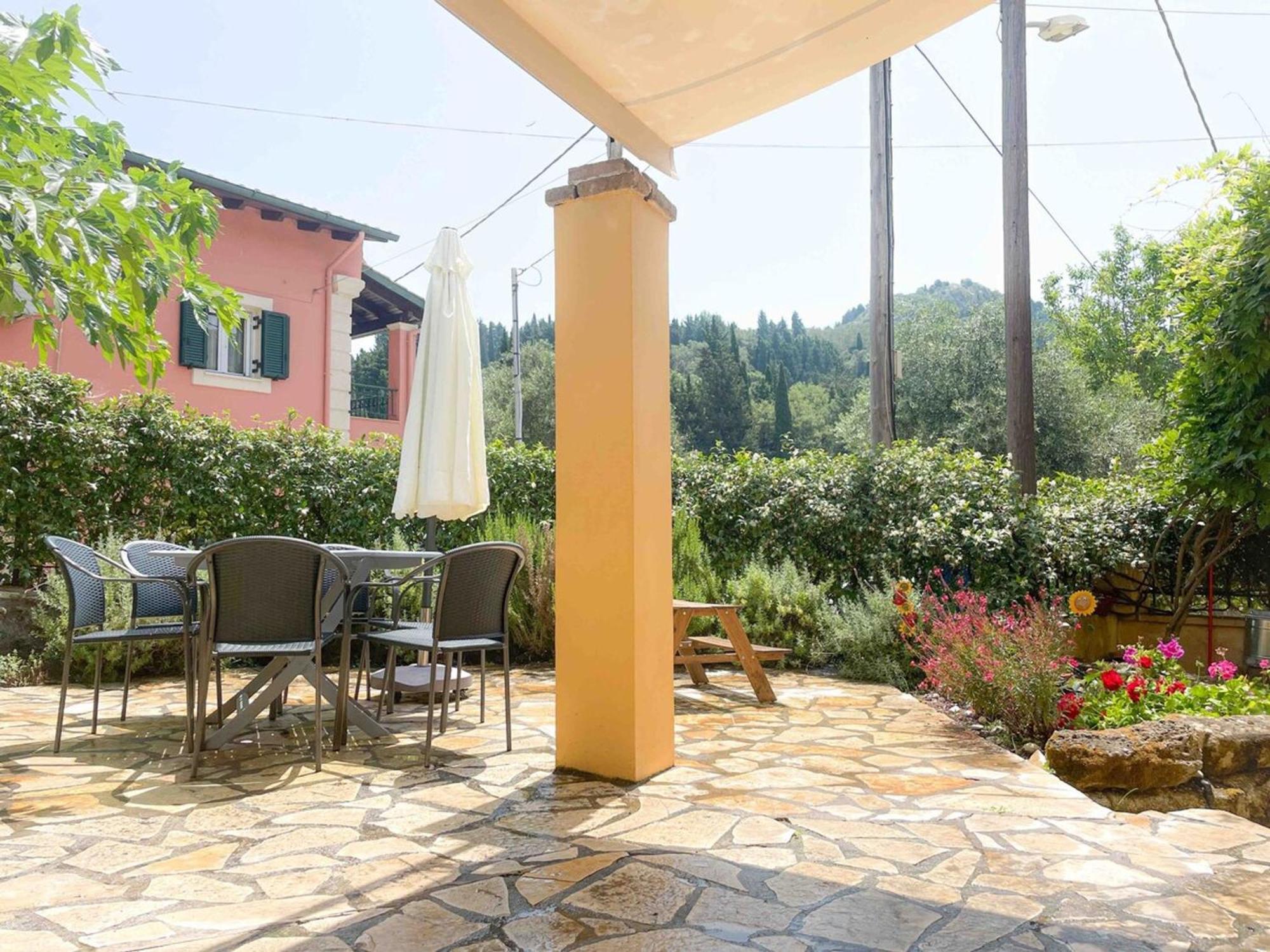 Vakantiehuis Ourano -gastouri Village Center *